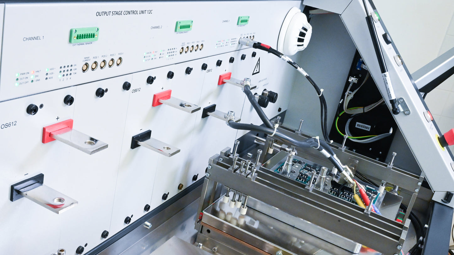 Simcenter POWERTESTER - 3600A / 6V / 12